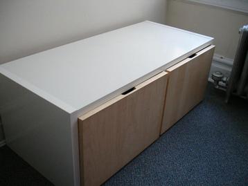 Ikea opbergkast met 2 laden beschikbaar voor biedingen