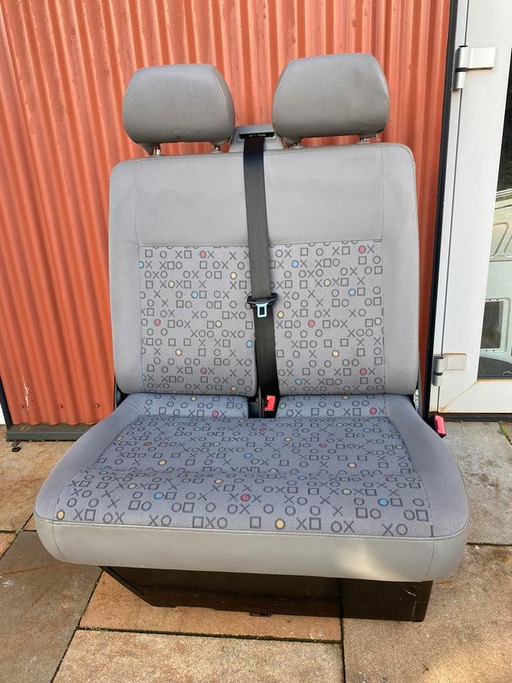 bank stoelen 2persoons volkswagen transporter t5 box, Auto-onderdelen, Interieur en Bekleding, Volkswagen, Ophalen of Verzenden
