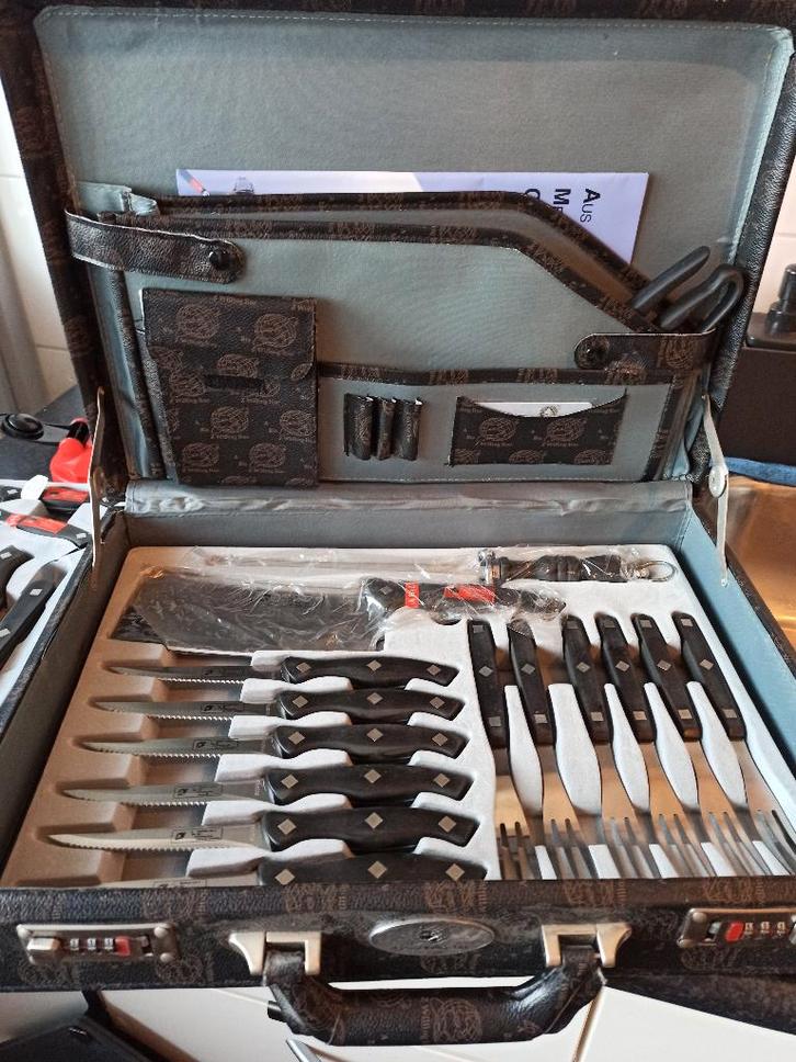 Complete messenset, Huis en Inrichting, Keuken | Bestek, Zo goed als nieuw, Bestekset, Rvs of Chroom, Ophalen of Verzenden