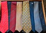 Verzameling met bedrijfslogo stropdassen 200+ stuks A88 doos, Ophalen of Verzenden, Zo goed als nieuw