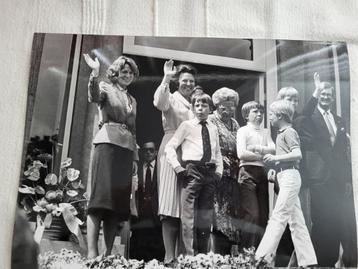 142 Foto's van het Nederlandse Koningshuis jaren 60/70 beschikbaar voor biedingen