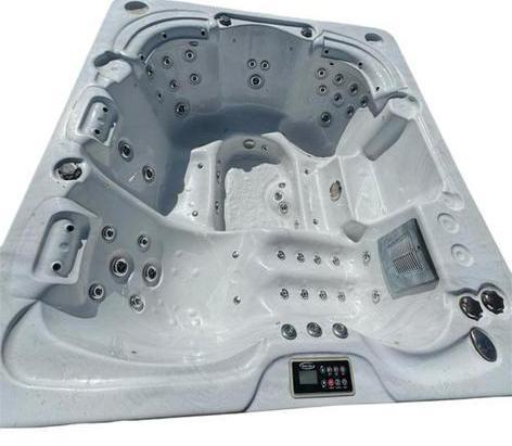 Leuke gezins jacuzzi incl cover leuk om mee te beginnen, Tuin en Terras, Zwembad-toebehoren, Nieuw, Ophalen