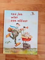 M. van Dokkum - Opa Jan wint een olifant, Boeken, Prentenboeken en Plaatjesalbums, Ophalen of Verzenden, M. van Dokkum, Zo goed als nieuw