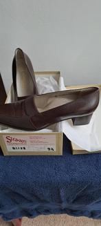 Dames schoen  bruin, Kleding | Dames, Schoenen, Schoenen met lage hakken, Bruin, Ophalen of Verzenden, Onbekend