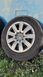 Winterbanden set - Tiguan - 215/65 R16H, Auto-onderdelen, Banden en Velgen, 16 inch, Band(en), Personenwagen, Gebruikt
