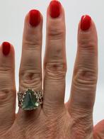 Z189 Prachtige zilveren ring groene steen maat 18, Sieraden, Tassen en Uiterlijk, Ringen, 18 tot 19, Ophalen of Verzenden, X, Dame