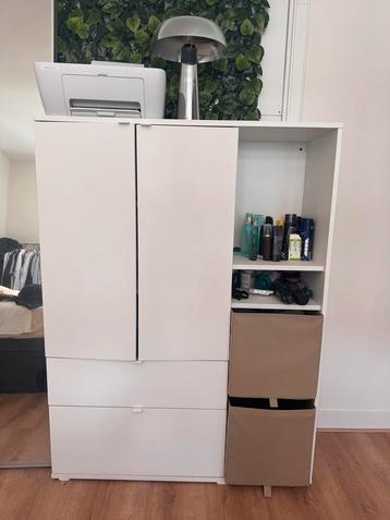 IKEA VIHALS Kast Wit beschikbaar voor biedingen