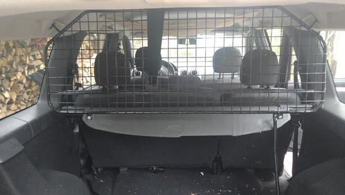 hondenrek Dacia Logan, Auto diversen, Hondenrekken, Gebruikt, Ophalen