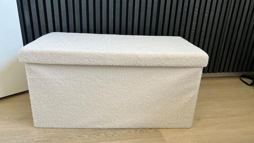 Woonwinkel aankoop. Geen Action. Witte opbergkist, Huis en Inrichting, Banken | Voetenbanken en Poefen, Nieuw, Minder dan 50 cm