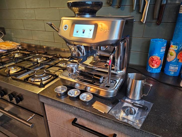 Sage Barista Touch Impress - Met cold brew functie!, Witgoed en Apparatuur, Koffiezetapparaten, Zo goed als nieuw, Koffiebonen