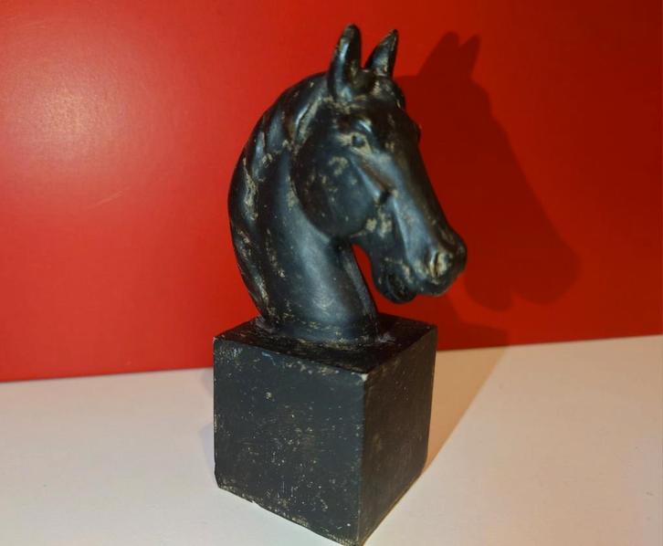 Beeld beeldje paard pony hoofd op voetstuk zwart, Verzamelen, Beelden en Beeldjes, Zo goed als nieuw, Dier, Ophalen of Verzenden