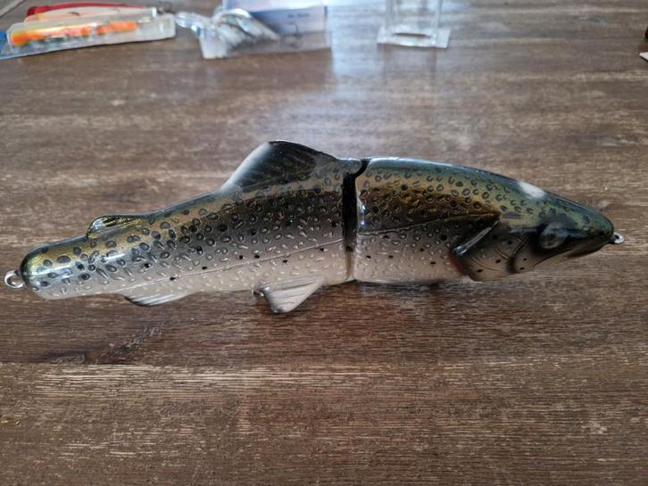 Esox Inc Trout Swimbait, Watersport en Boten, Hengelsport | Roofvissen, Zo goed als nieuw, Complete set, Ophalen of Verzenden