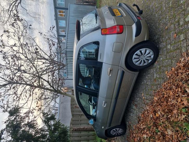 Hyundai Matrix 1.6 2004 Bruin, Auto's, Hyundai, Particulier, Matrix, Benzine, E, MPV, Handgeschakeld, Origineel Nederlands, Bruin