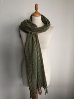 Groene sjaal, Verzenden, Gedragen, Maat 38/40 (M), Sjaal