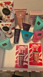 Cadeau pakket, o.a. Rituals, maya, lipsmack, Ophalen of Verzenden, Nieuw, Bodylotion, Crème of Olie