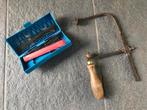 Vintage oude figuurzaag met zaagjes, Antiek en Kunst, Ophalen of Verzenden