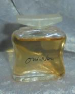 Volle parfum mini Kookai Oui non, Verzamelen, Ophalen of Verzenden, Zo goed als nieuw, Miniatuur, Gevuld