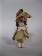 Antiek zeldzaam porseleinen Kewpie popje met grote strik II, Ophalen of Verzenden