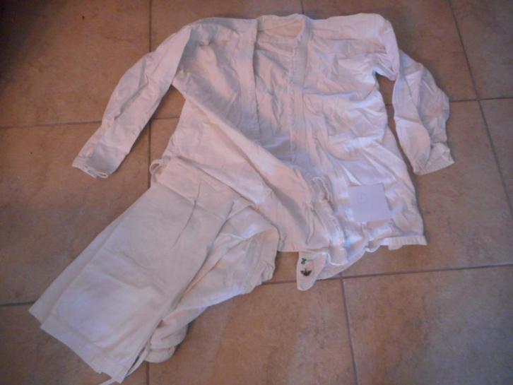 Jiu-Jitsu / karate / judo pakken. 4 stuks, Sport en Fitness, Vechtsporten en Zelfverdediging, Gebruikt, Jiu-Jitsu, Vechtsportpak