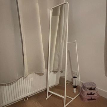 IKEA KNAPPER Spiegel -- Standing Mirror beschikbaar voor biedingen