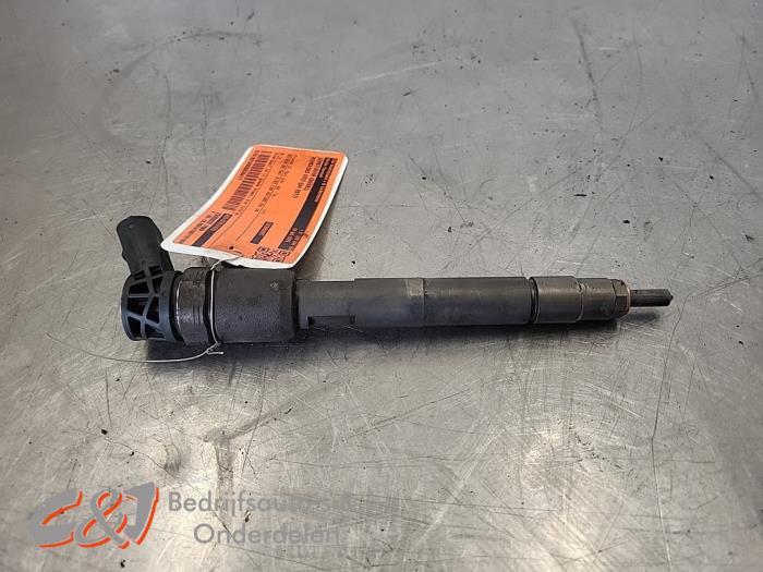 Verstuiver (diesel) van een Mercedes Vito, Auto-onderdelen, Gebruikt, -, Ophalen of Verzenden, -