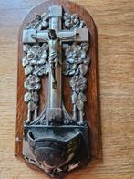 antieke crucifix op houten paneel, Huis en Inrichting, Woonaccessoires | Thermometers, Ophalen of Verzenden, Zo goed als nieuw