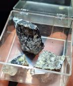 FUKALIET, JAPAN (3x), Ophalen of Verzenden, Mineraal