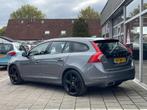 Volvo V60 2.4 D5 Twin Engine R-Design /Clima/Adapt cruise/Op, Automaat, 228 pk, Euro 6, Met garantie (alle)