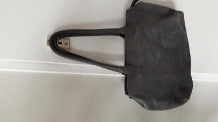 Fred de la Bretoniere anthraciet grijze leren tas zgan, Sieraden, Tassen en Uiterlijk, Tassen | Damestassen, Zo goed als nieuw