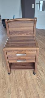 nachtkastje op wieltjes, Huis en Inrichting, Ophalen, Minder dan 45 cm, 55 tot 70 cm