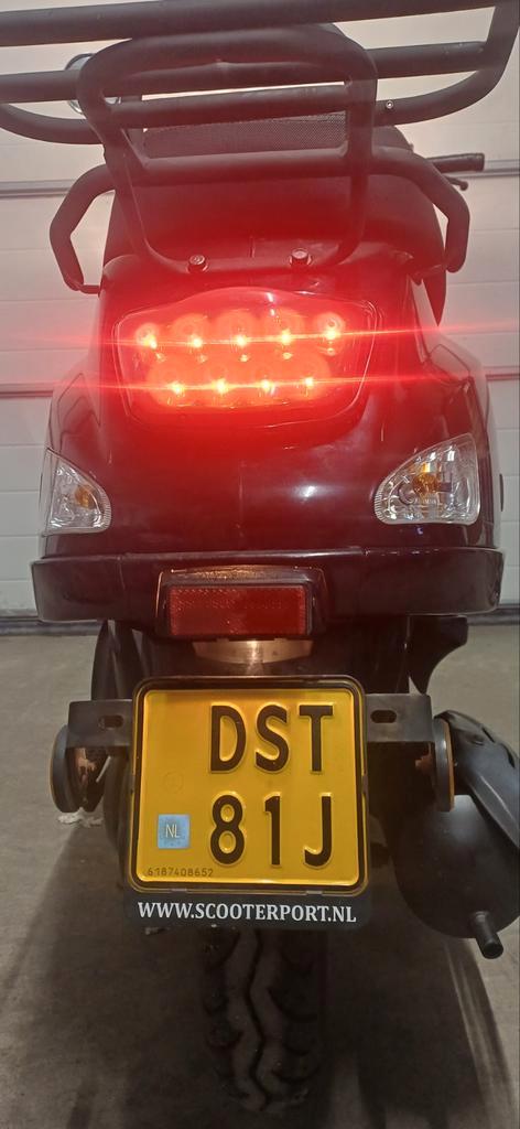 LA SOURIS, Fietsen en Brommers, Scooters | Overige merken, Benzine, Ophalen