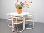 Ronde eettafel | Wit formica | metalen poten, Ophalen, ., Rond, Zo goed als nieuw