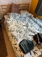 IKEA 140x200 bedframe met matras en palettes, Ophalen, Eenpersoons, Bruin, 140 cm