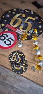 Versiering 65 jaar, Hobby en Vrije tijd, Ophalen, Zo goed als nieuw, Versiering, Verjaardag