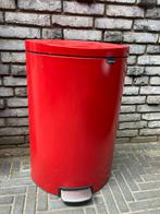 Brabantia pedaalemmer ovaal flatback 40 liter rood, Huis en Inrichting, Woonaccessoires | Prullenbakken, Ophalen, Gebruikt, 50 tot 75 cm