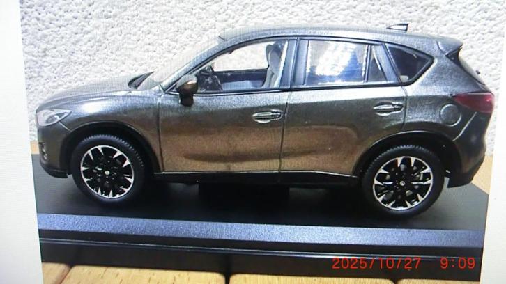 Mazda CX5 eerste type 1:43, Hobby en Vrije tijd, Modelauto's | 1:43, Nieuw, Auto, Overige merken, Ophalen of Verzenden
