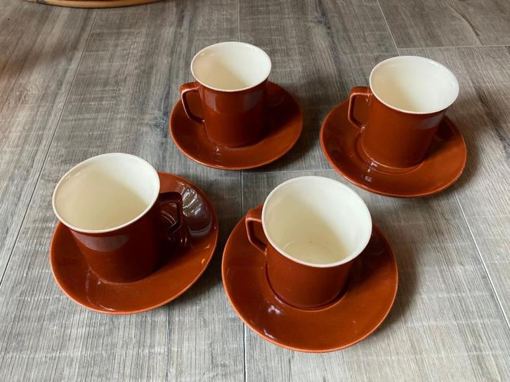 Set Villeroy & Boch Luxembourg set kop en schotels jaren 70, Antiek en Kunst, Antiek | Servies compleet, Ophalen of Verzenden