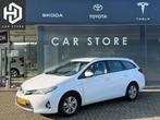 Toyota Auris Touring Sports 1.8 Hybrid Aspiration Navi Camer, Auto's, Toyota, Euro 5, Gebruikt, Parkeersensor, Wit