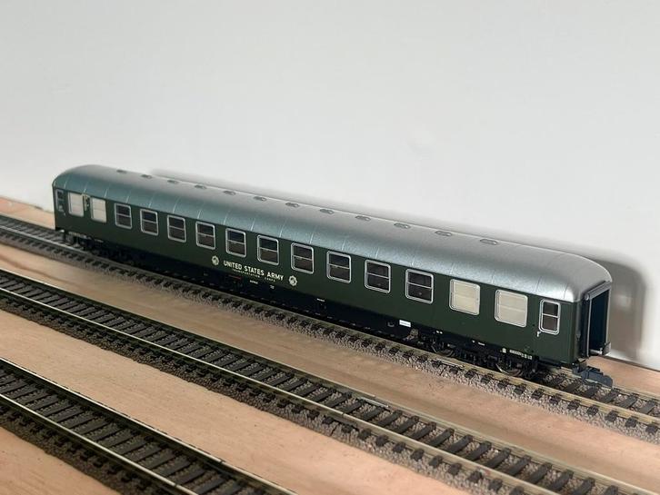 Roco minitanks 823 - 2x USATC rijtuig, Hobby en Vrije tijd, Modeltreinen | H0, Zo goed als nieuw, Wagon, Gelijkstroom, Roco, Ophalen of Verzenden