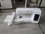 Brother innovis v3, Hobby en Vrije tijd, Borduren en Borduurmachines, Ophalen of Verzenden, Zo goed als nieuw