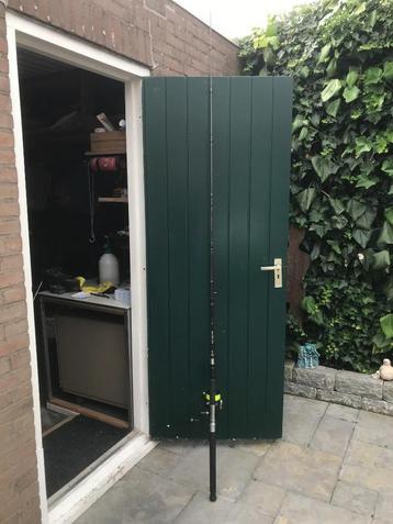 vishengel werphengel boothengel beschikbaar voor biedingen
