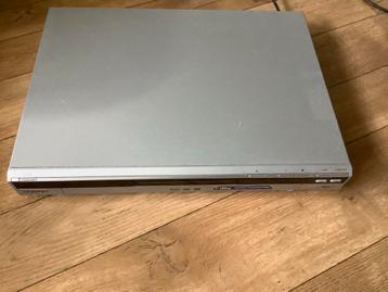 Sony DVD-recorder met harddisk beschikbaar voor biedingen