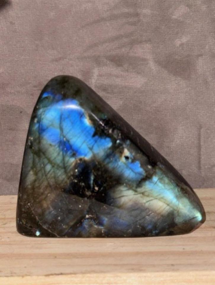 Labradoriet Freeform(pje) - 110 gram, Verzamelen, Mineralen en Fossielen, Mineraal, Ophalen of Verzenden