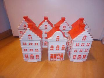 Postcode Loterij Huisjes - Set van 7, voorraad potten beschikbaar voor biedingen