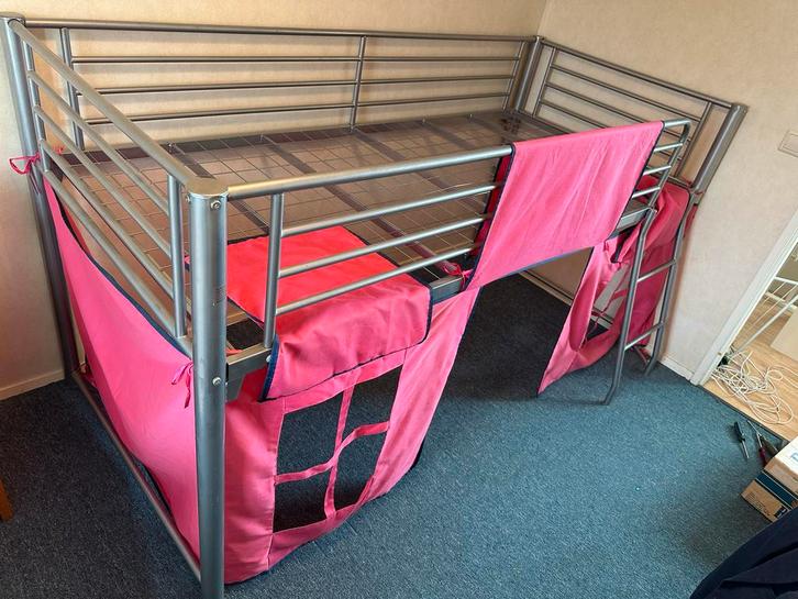 Halfhoogslaper met hutje, Kinderen en Baby's, Kinderkamer | Stapelbedden en Hoogslapers, Gebruikt, Halfhoogslaper, Ophalen