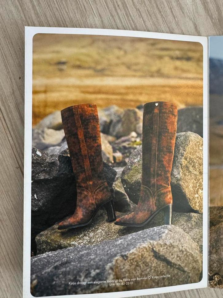 Floris van Bommel Laarzen - Katja Schuurman Design - Maat 40, Kleding | Dames, Schoenen, Zo goed als nieuw, Hoge laarzen, Bruin