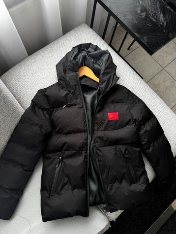 Winter Jas maat S beschikbaar voor biedingen