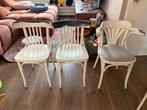 3 oude café stoeltjes, geverfd, Huis en Inrichting, Stoelen, Ophalen, Gebruikt, Hout, Drie