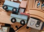 Houten treinbaan, Kinderen en Baby's, Speelgoed | Houten speelgoed, Ophalen, Zo goed als nieuw, Rij- of Hobbelspeelgoed