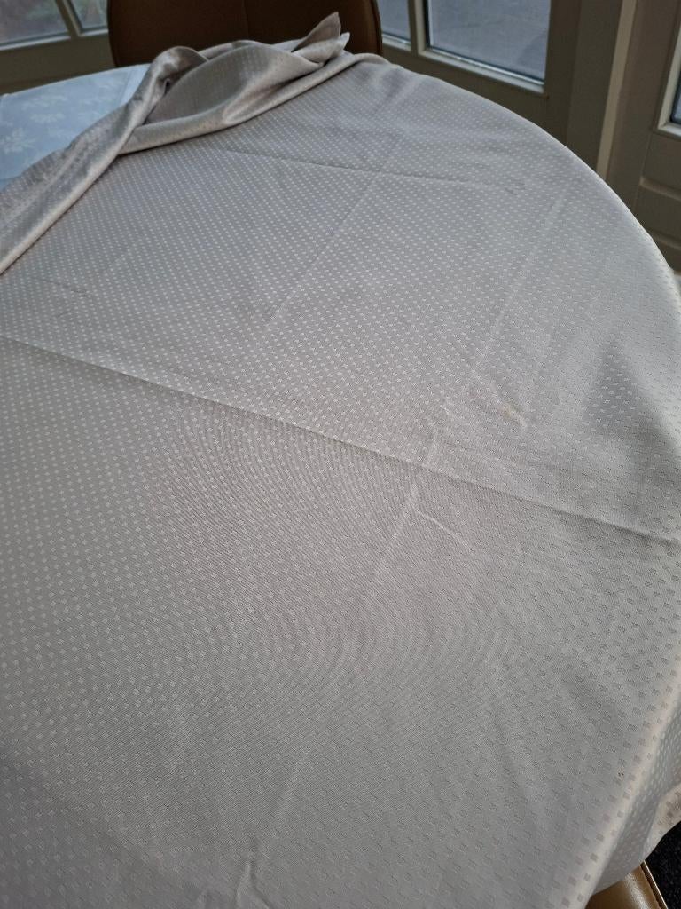 Prachtig damast tafelkleed, als nieuw!, Ophalen, Zo goed als nieuw